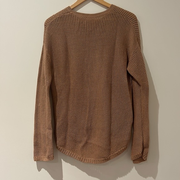 Brown sweater - Picture 2 of 2